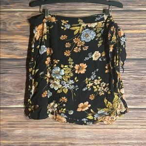 American eagle mini floral skirt large